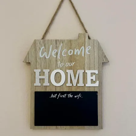 Lola's House Appartamento Tirana