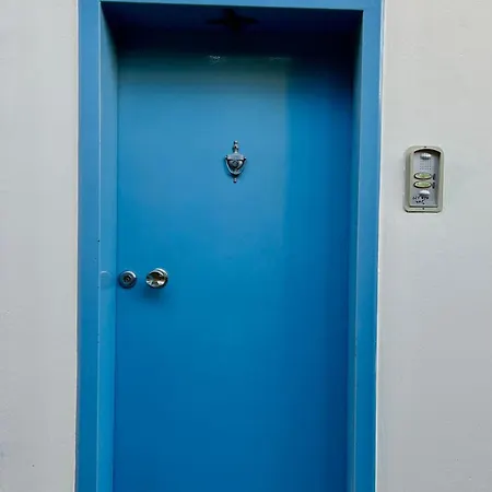 דירה Lola's House *